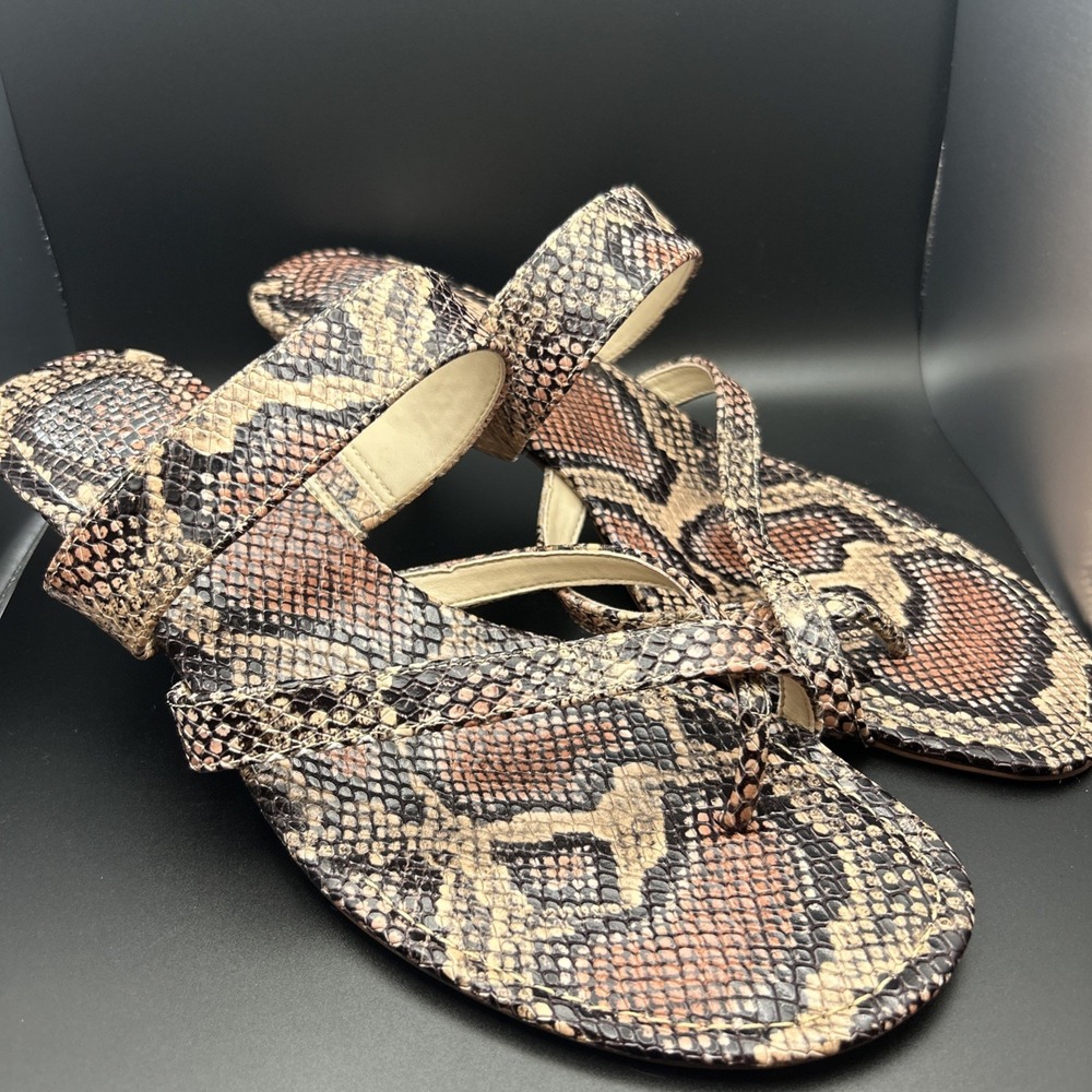 Vince Camuto Moentha Leather Snakeskin Strappy Thong Kitten Heel Sandal Size 10M